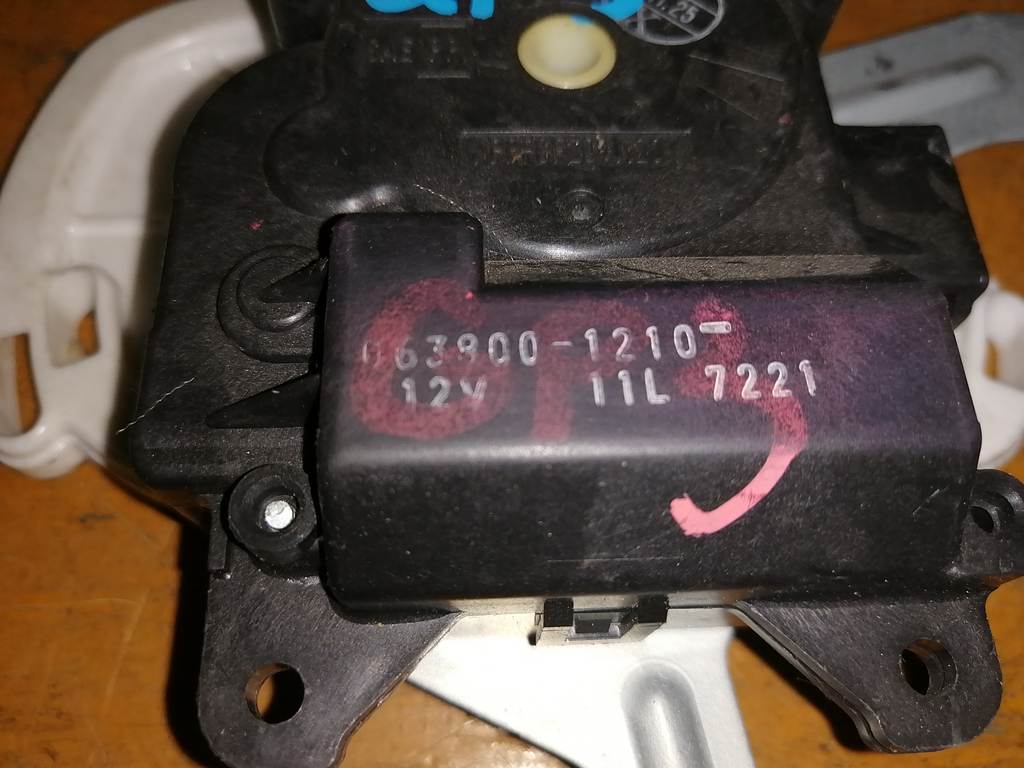 FIT SHUTTLE GP2 СЕРВОПРИВОД ЗАСЛОНОК ПЕЧКИ 063800-1210 Honda Fit Shuttle 1