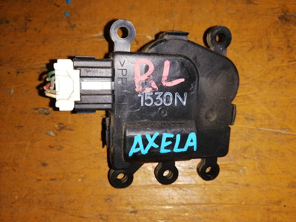 сервопривод заслонок печки Mazda Axela 0
