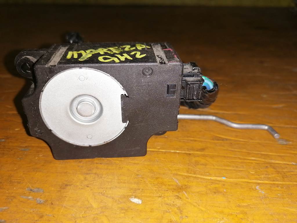 IMPREZA GH2 СЕРВОПРИВОД ЗАСЛОНОК ПЕЧКИ 503752-1120 Subaru Impreza 1