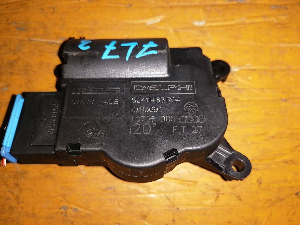 TOUAREG 7L7 СЕРВОПРИВОД ЗАСЛОНОК ПЕЧКИ 52411483R04 (3) Volkswagen Touareg 1