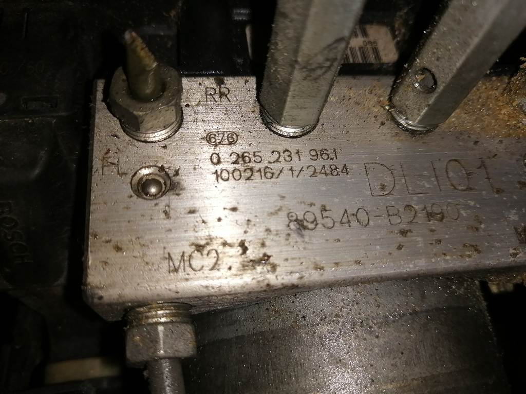 TANTO L375S БЛОК ABS 89540 B2190 Daihatsu Tanto 1