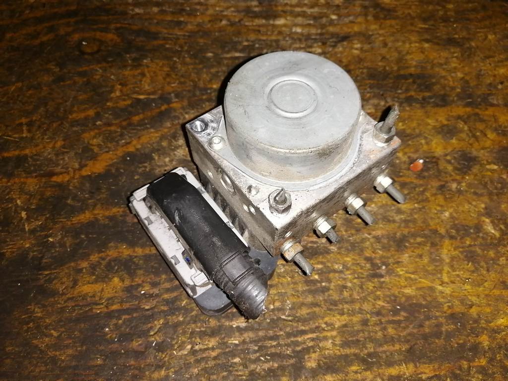 Электрооборудование Toyota Vitz 2