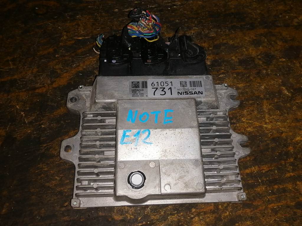 блок управления двс Nissan Note 0