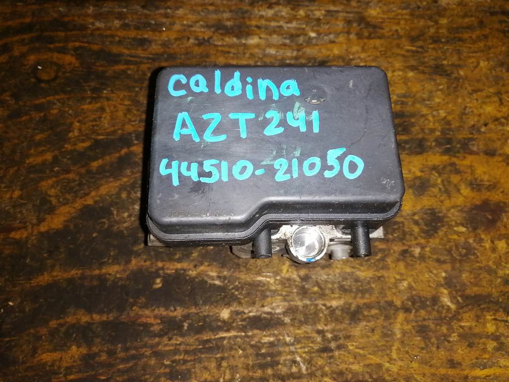 блок abs Toyota Caldina 0