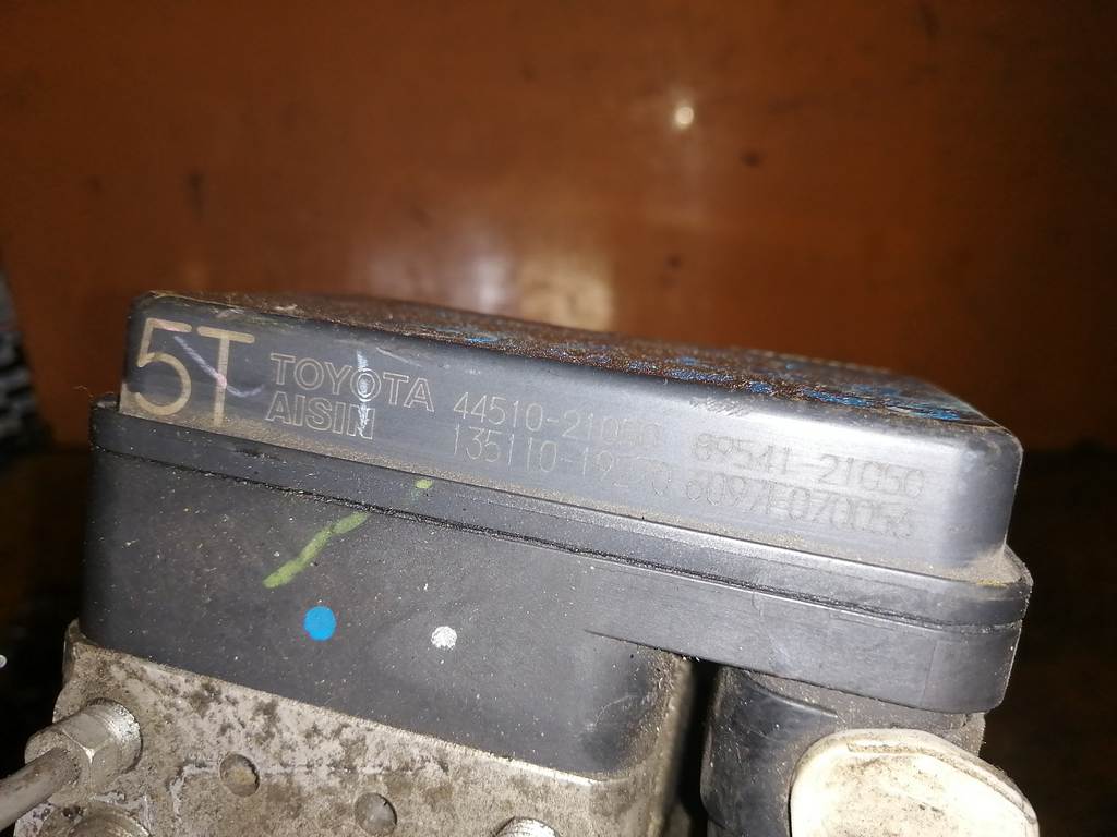 блок abs Toyota Caldina 3