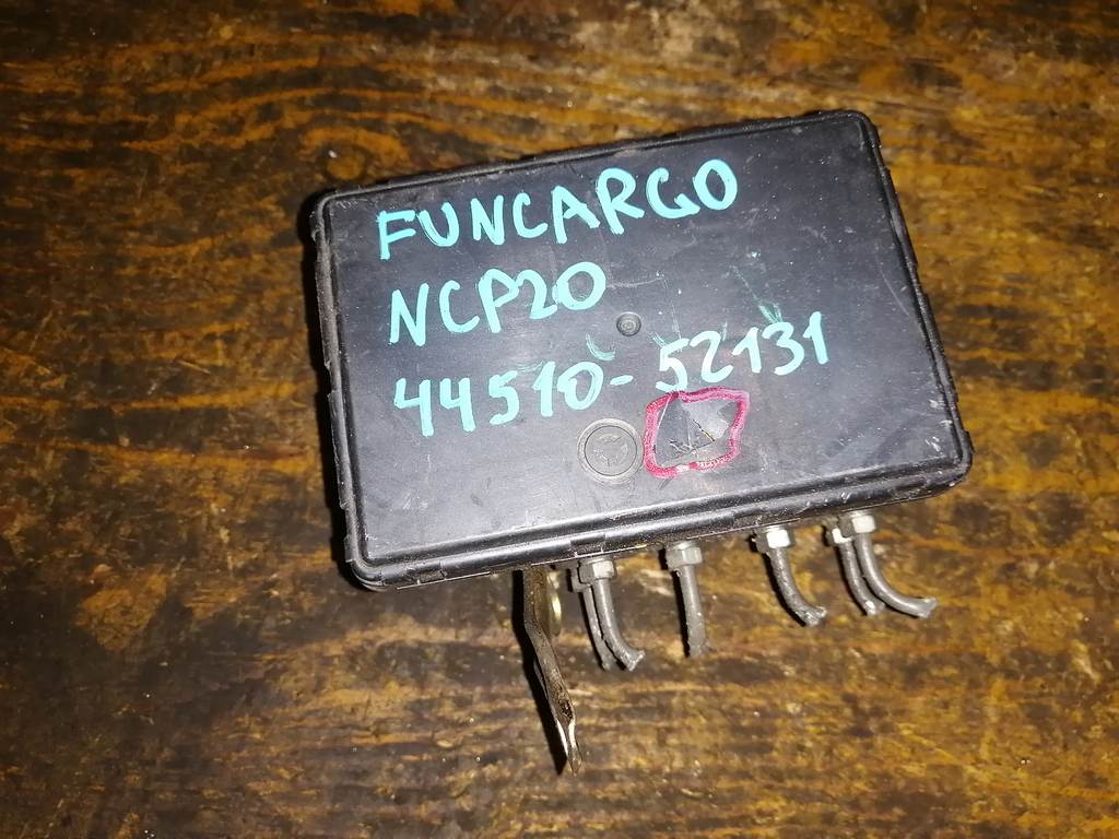 блок abs Toyota Funcargo 0