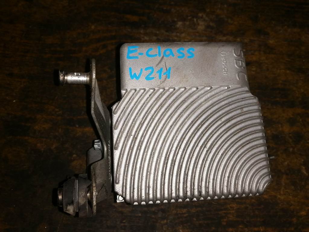 блок abs Mercedes-Benz E-Class 0