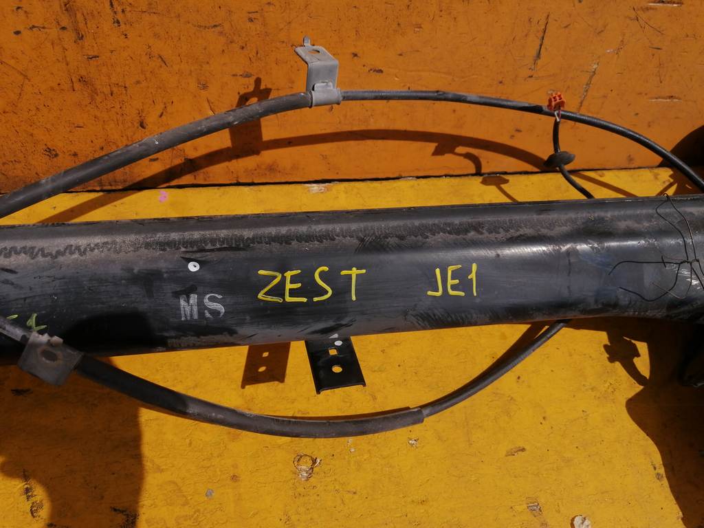 ZEST JE1 БАЛКА ЗАДНЯЯ В СБОРЕ Honda Zest 1