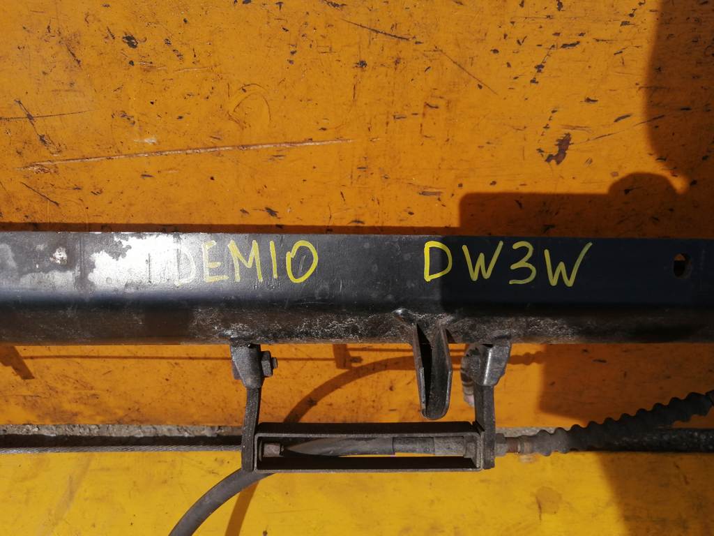 DEMIO DW3W БАЛКА ЗАДНЯЯ В СБОРЕ Mazda Demio 1