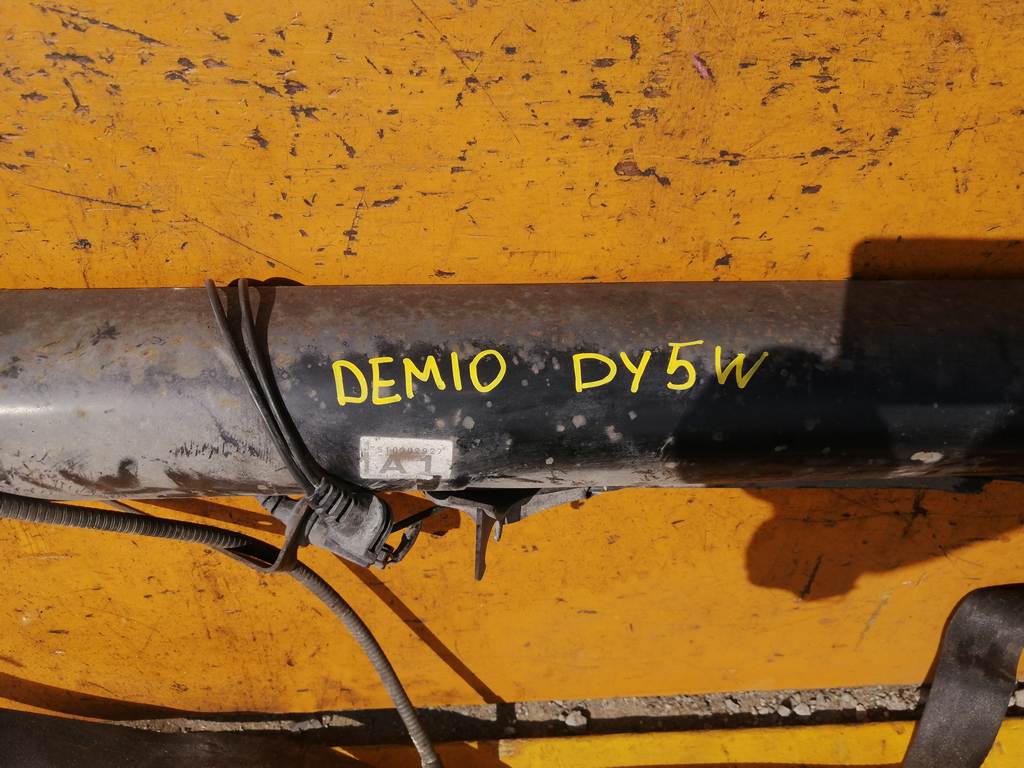 DEMIO DY5W БАЛКА ЗАДНЯЯ В СБОРЕ Mazda Demio 1