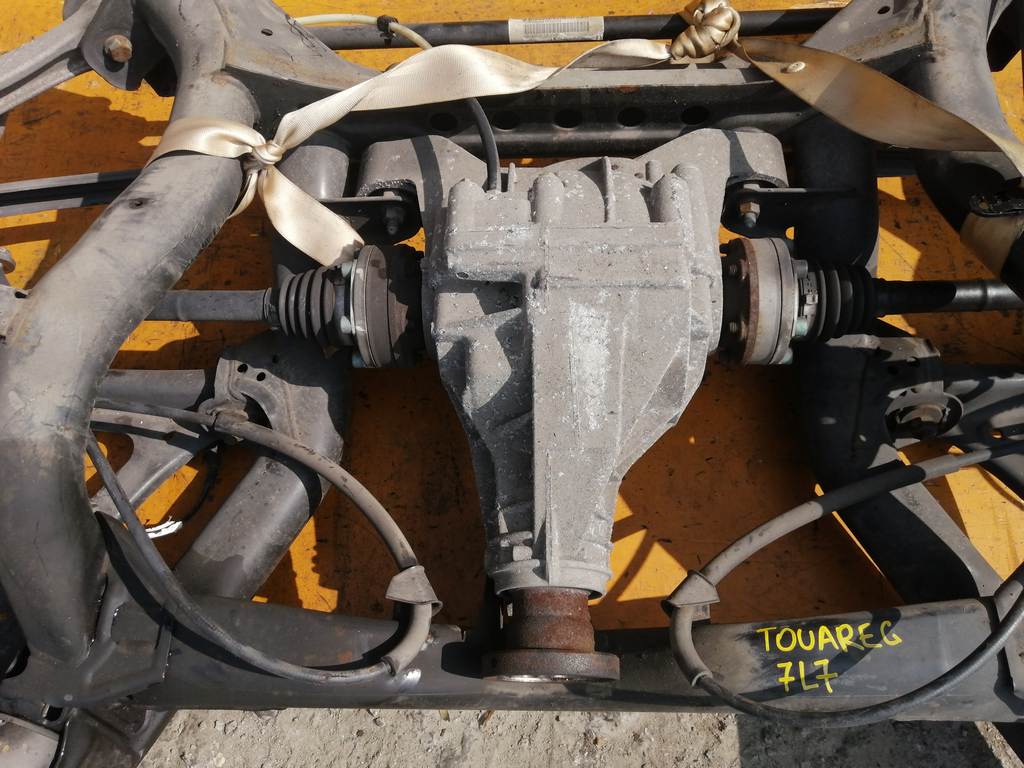 TOUAREG 7L7 БАЛКА ЗАДНЯЯ В СБОРЕ Volkswagen Touareg 4