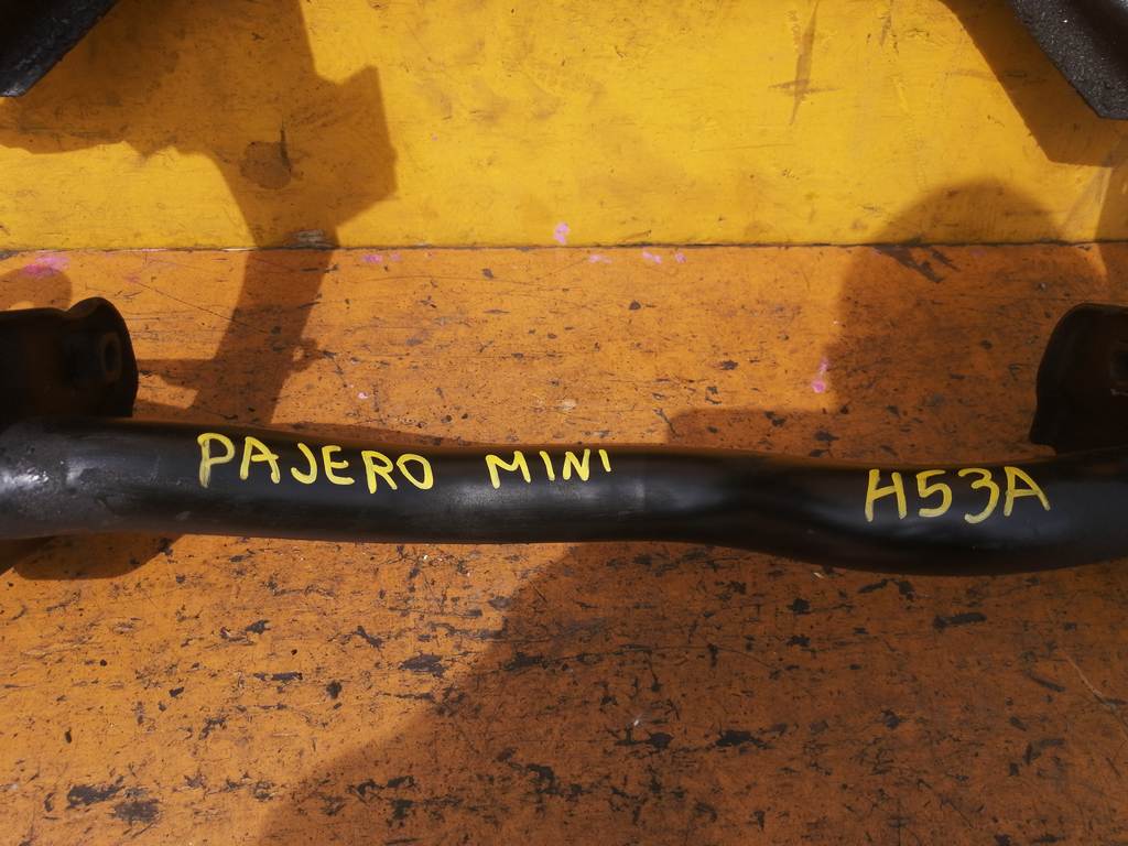 PAJERO MINI H53A ПОДРАМНИК Mitsubishi Pajero Mini 1