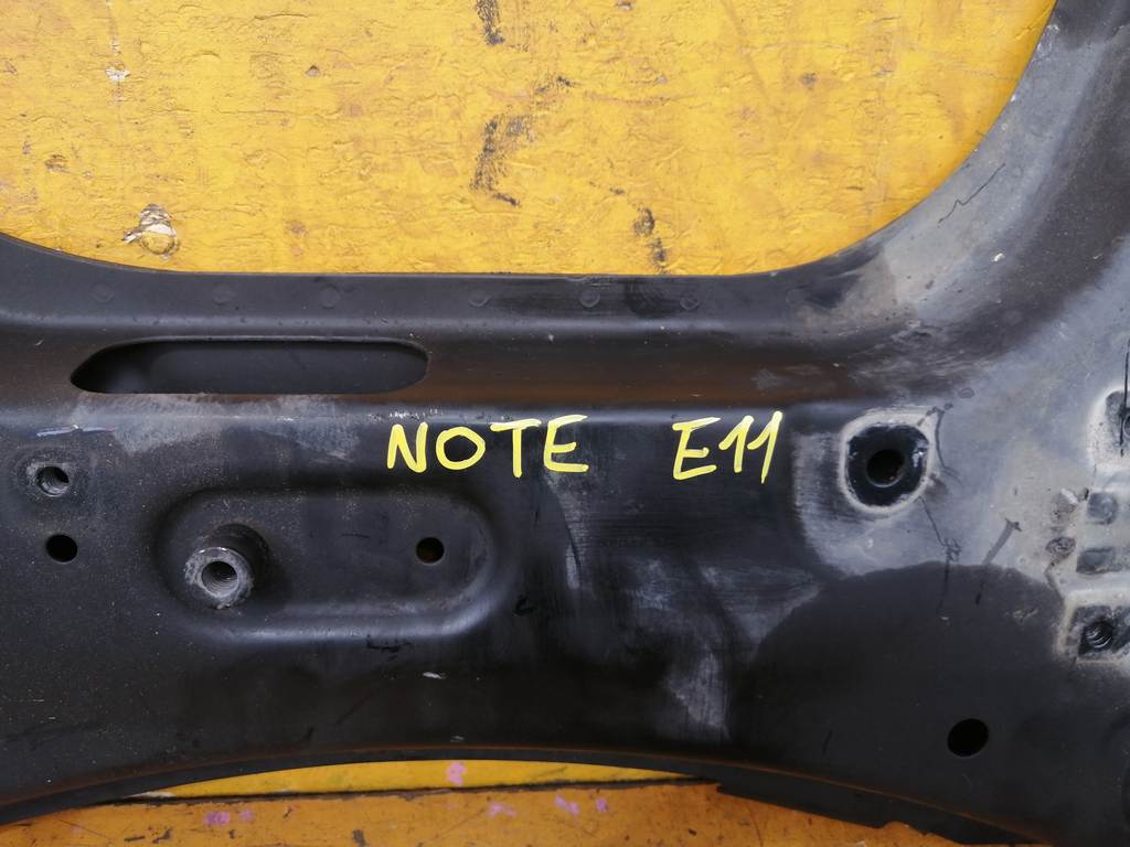 NOTE E11 БАЛКА ПОПЕРЕЧНАЯ Nissan Note 1