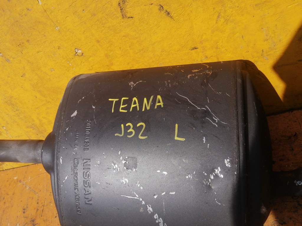 TEANA J32 БОЧКА ГЛУШИТЕЛЯ ЛЕВАЯ Nissan Teana 1