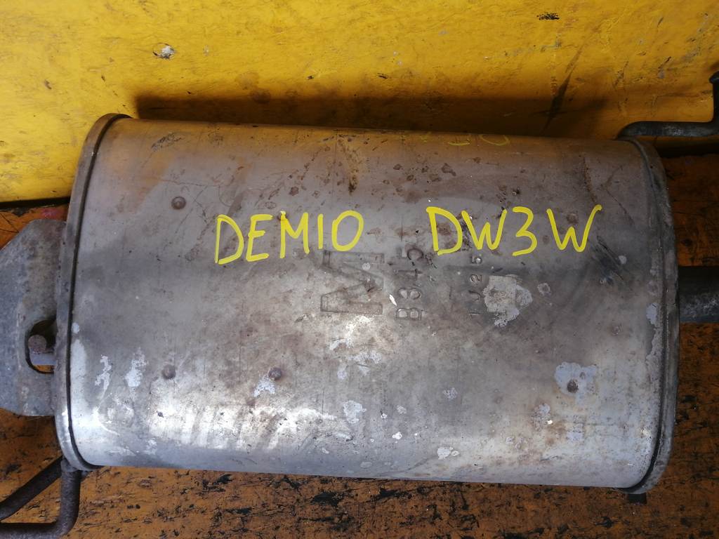 DEMIO DW3W БОЧКА ГЛУШИТЕЛЯ Mazda Demio 1