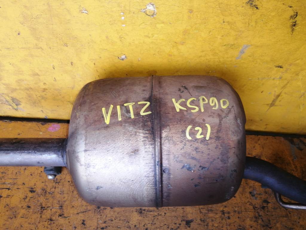 VITZ KSP90 БОЧКА ГЛУШИТЕЛЯ 2 Toyota Vitz 1