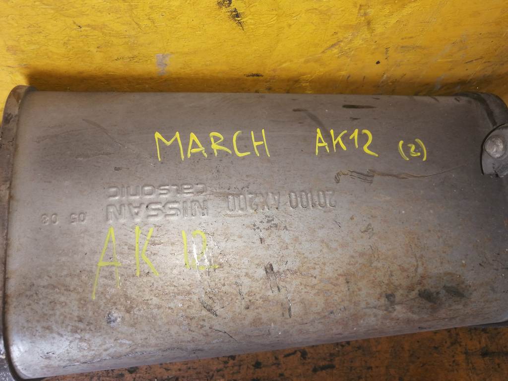 MARCH AK12 БОЧКА ГЛУШИТЕЛЯ 2 Nissan March 1