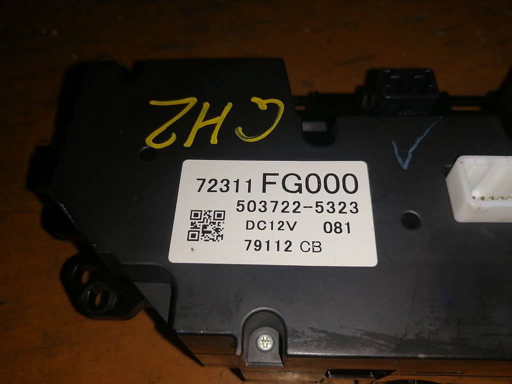 IMPREZA GH2 КЛИМАТ-КОНТРОЛЬ 72311FG000 Subaru Impreza 1