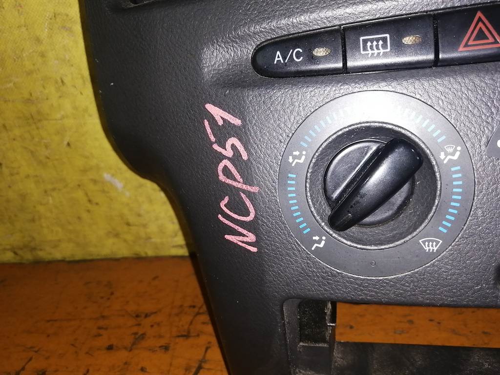PROBOX NCP51 КЛИМАТ-КОНТРОЛЬ Toyota Probox 1