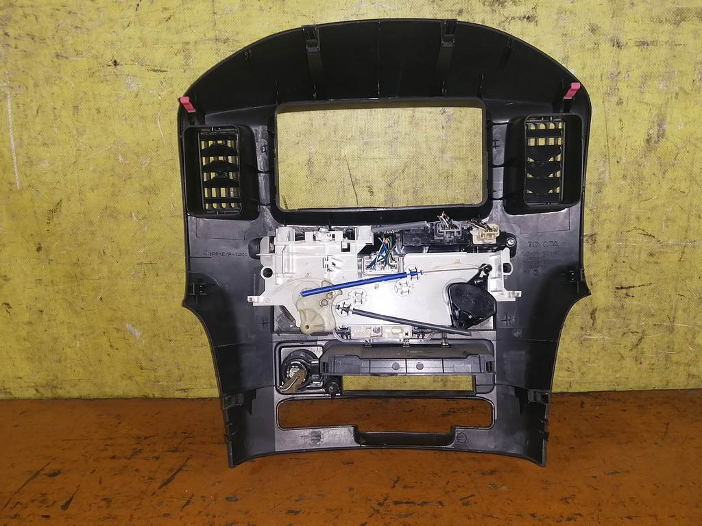 климат-контроль Toyota Probox 3