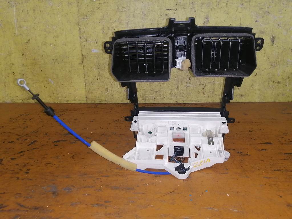 Электрооборудование Mitsubishi Colt 2