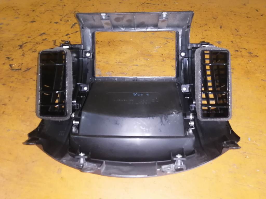 Салон Nissan Note 2