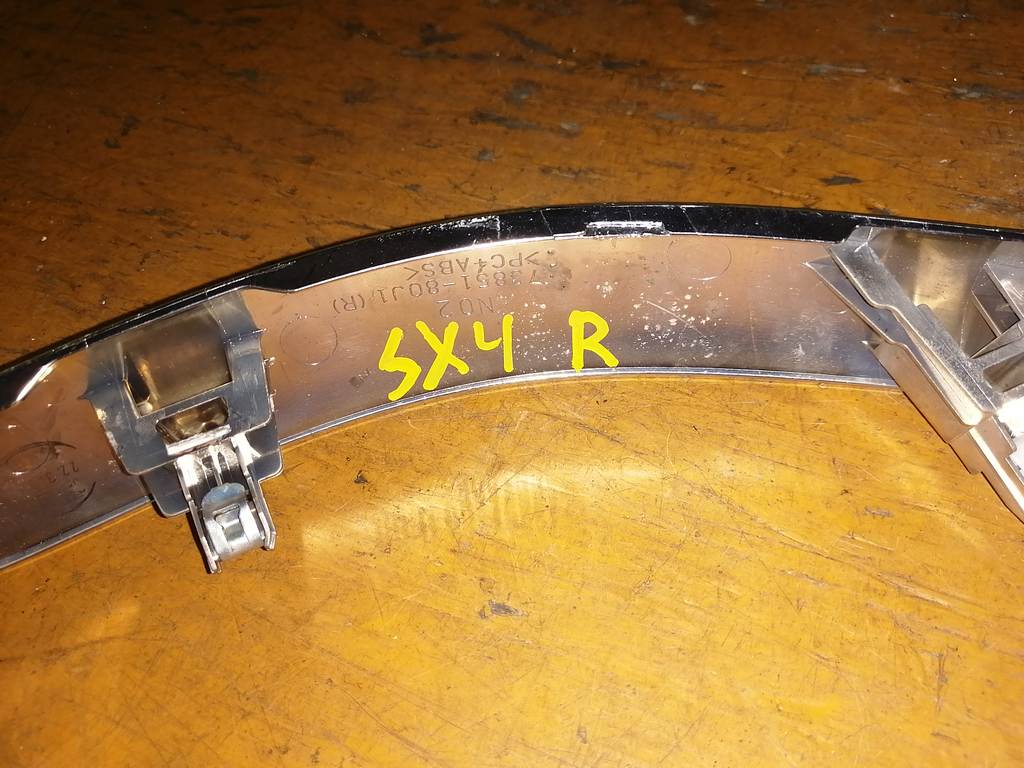 SX4 YA11A КОНСОЛЬ ТОРПЕДЫ ПРАВАЯ Suzuki SX4 1