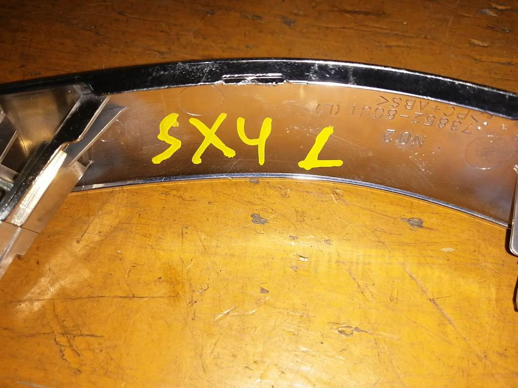 SX4 YA11A КОНСОЛЬ ТОРПЕДЫ ЛЕВАЯ Suzuki SX4 1