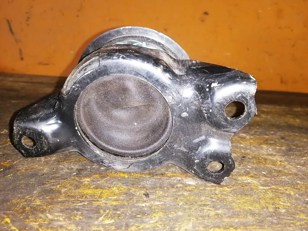 STEPWGN RK1 ПОДУШКА ДВС Honda Stepwgn 1