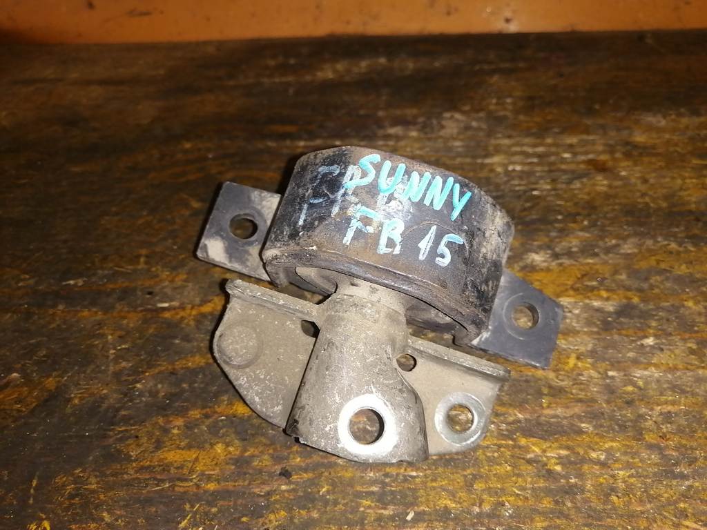подушка двигателя Nissan Sunny 0