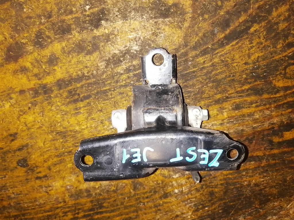 подушка двигателя Honda Zest 0
