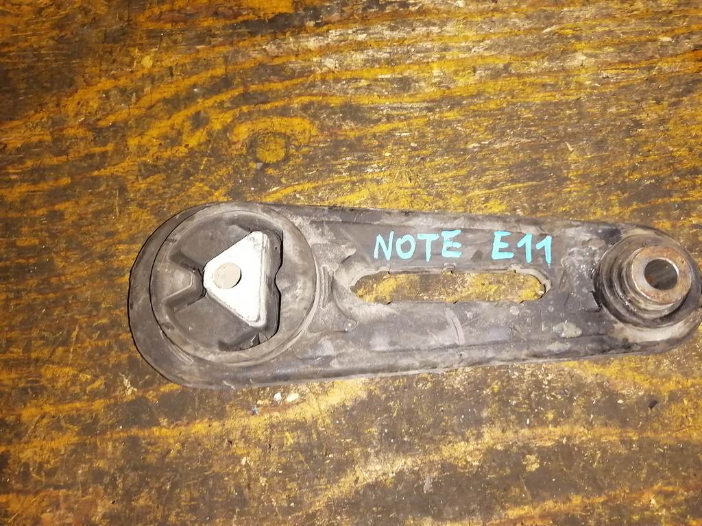 подушка двигателя Nissan Note 0