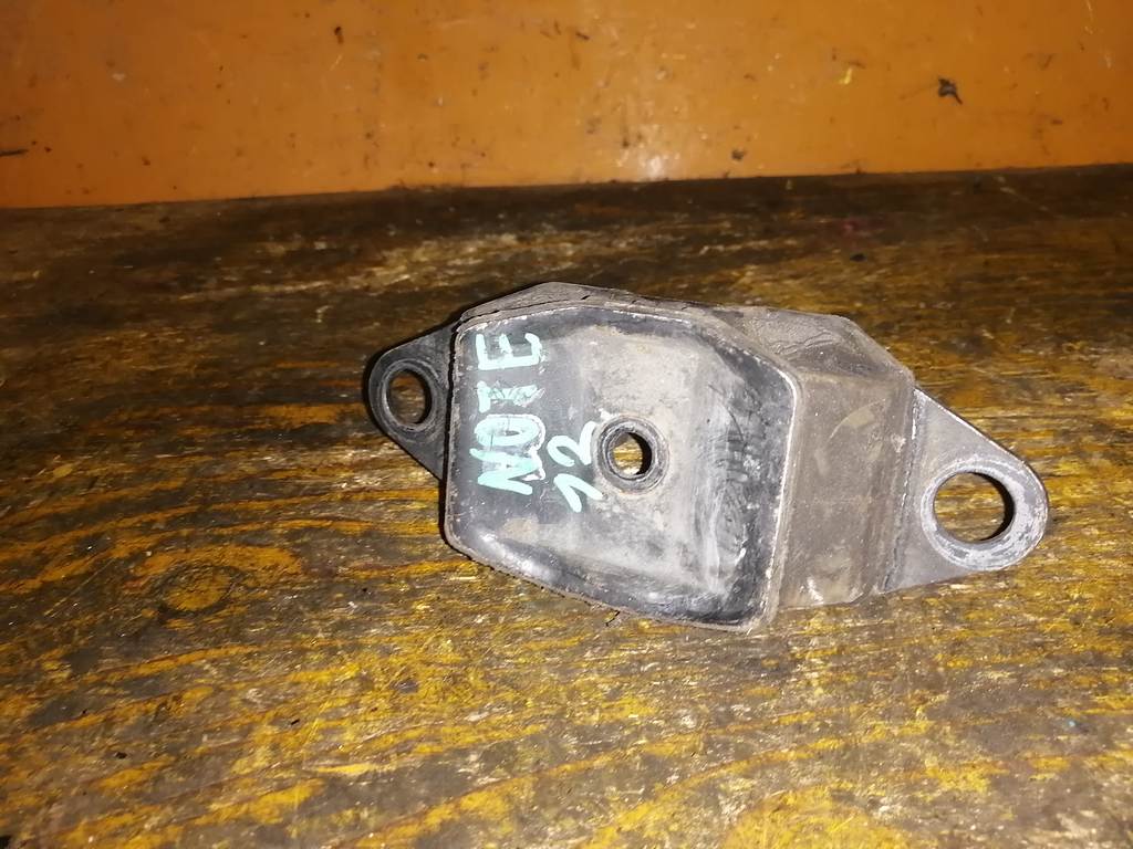 NOTE E12 ПОДУШКА ДВС Nissan Note 1