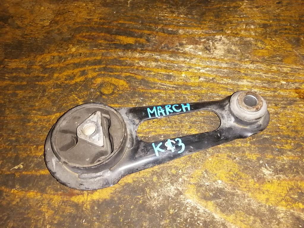 подушка двигателя Nissan March 0