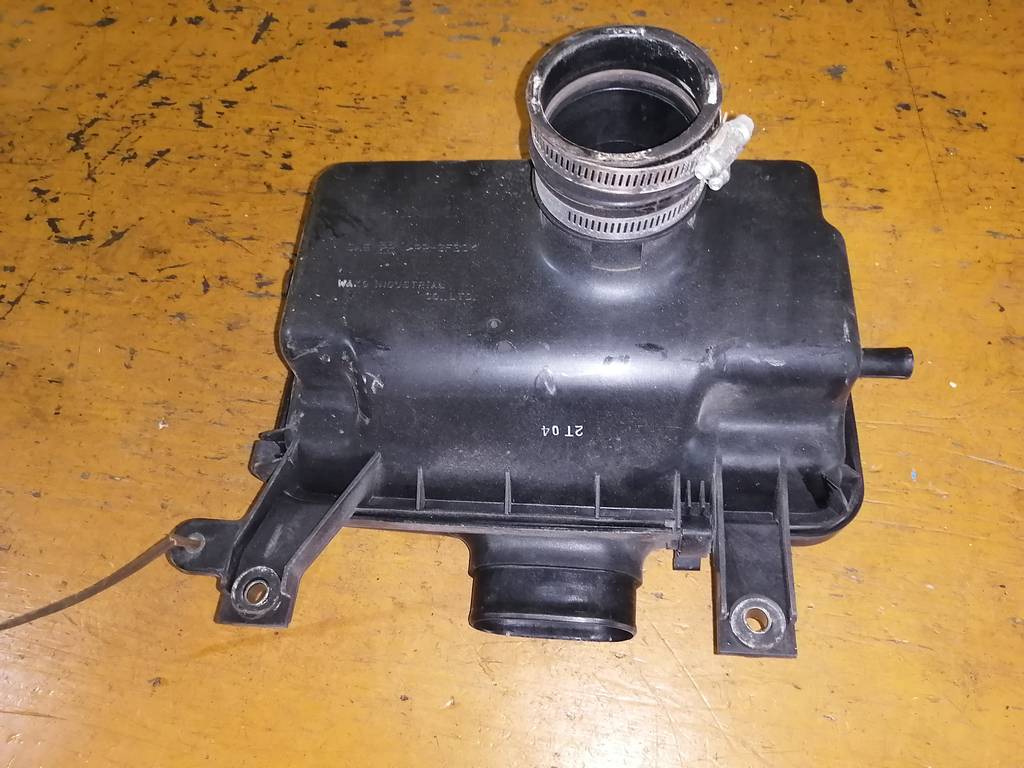 SWIFT HT51S КОРПУС ВОЗДУШНОГО ФИЛЬТРА Suzuki Swift 1