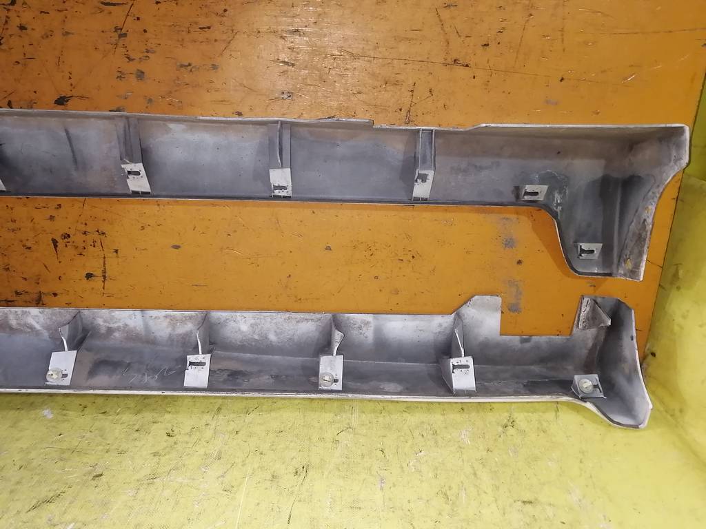 DEMIO DY5W ПОРОГ (ПАРА), дефект Mazda Demio 4