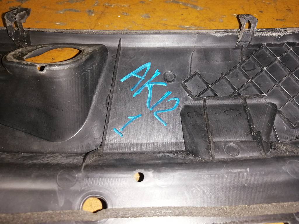 MARCH AK12 ЖАБО 1 Nissan March 1