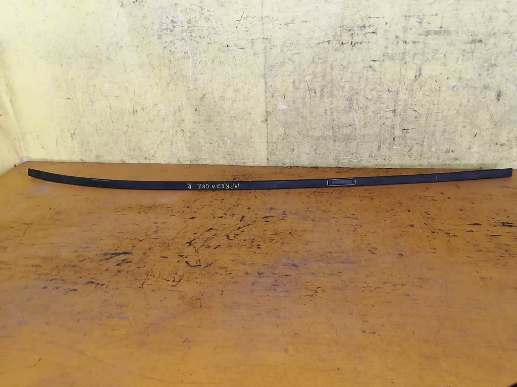 молдинг на крышу Subaru Impreza 0