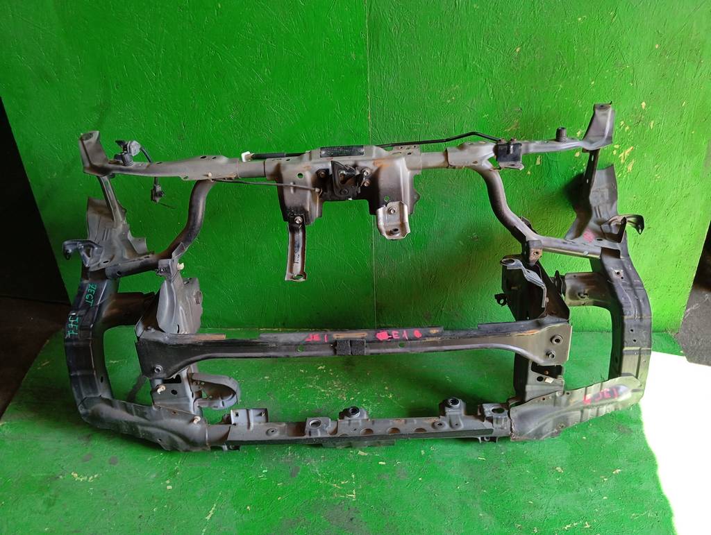 ZEST JE1 РАМКА РАДИАТОРА Honda Zest 1