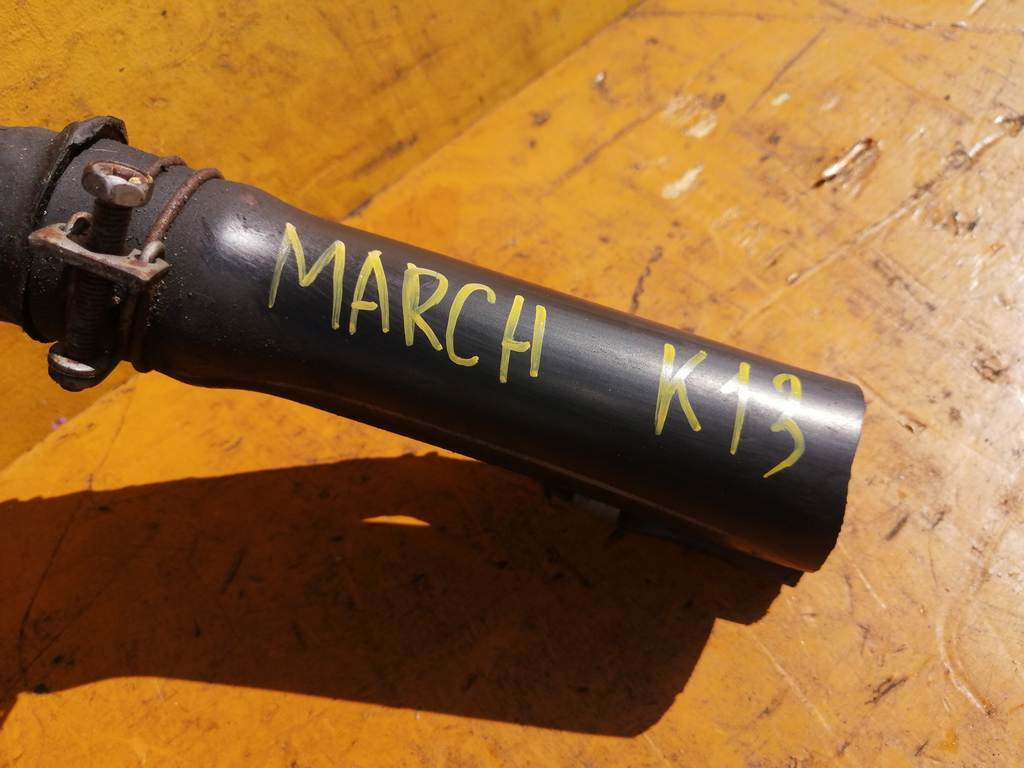 MARCH K13 ГОРЛОВИНА БЕНЗОБАКА Nissan March 1