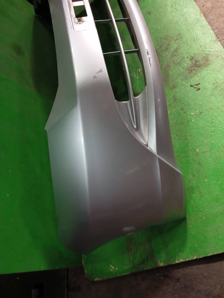 бампер Honda Freed 3