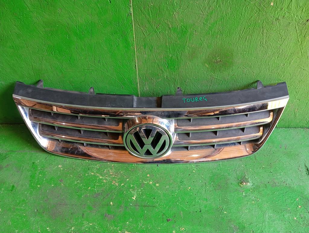 TOUAREG 7L7 РЕШЕТКА РАДИАТОРА Volkswagen Touareg 1