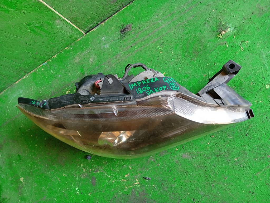 фара Subaru Impreza 0