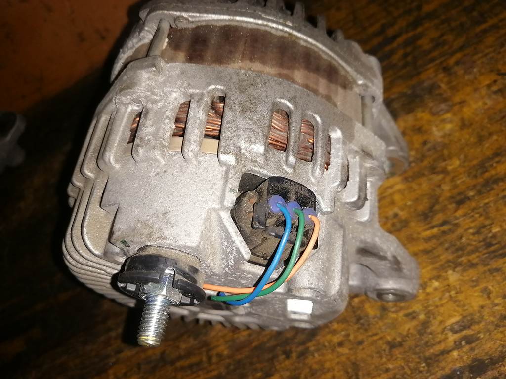 HR15DE ГЕНЕРАТОР 23100 ED01A Nissan Note 4
