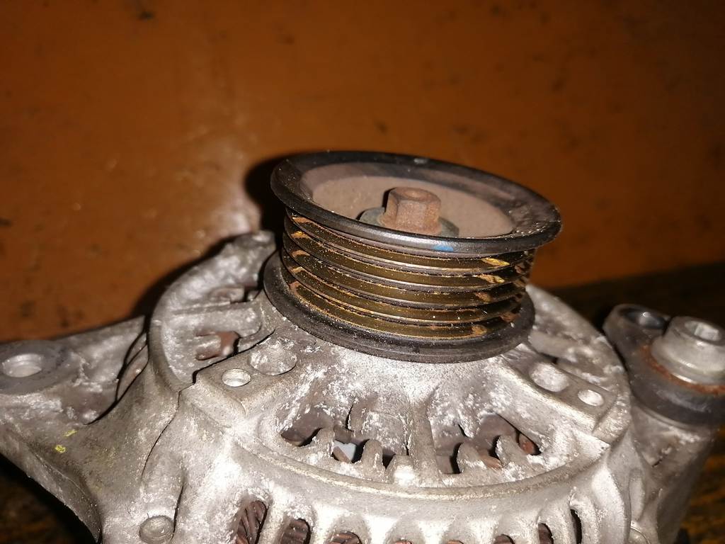 M15A ГЕНЕРАТОР 31400-80J0 Suzuki SX4 1