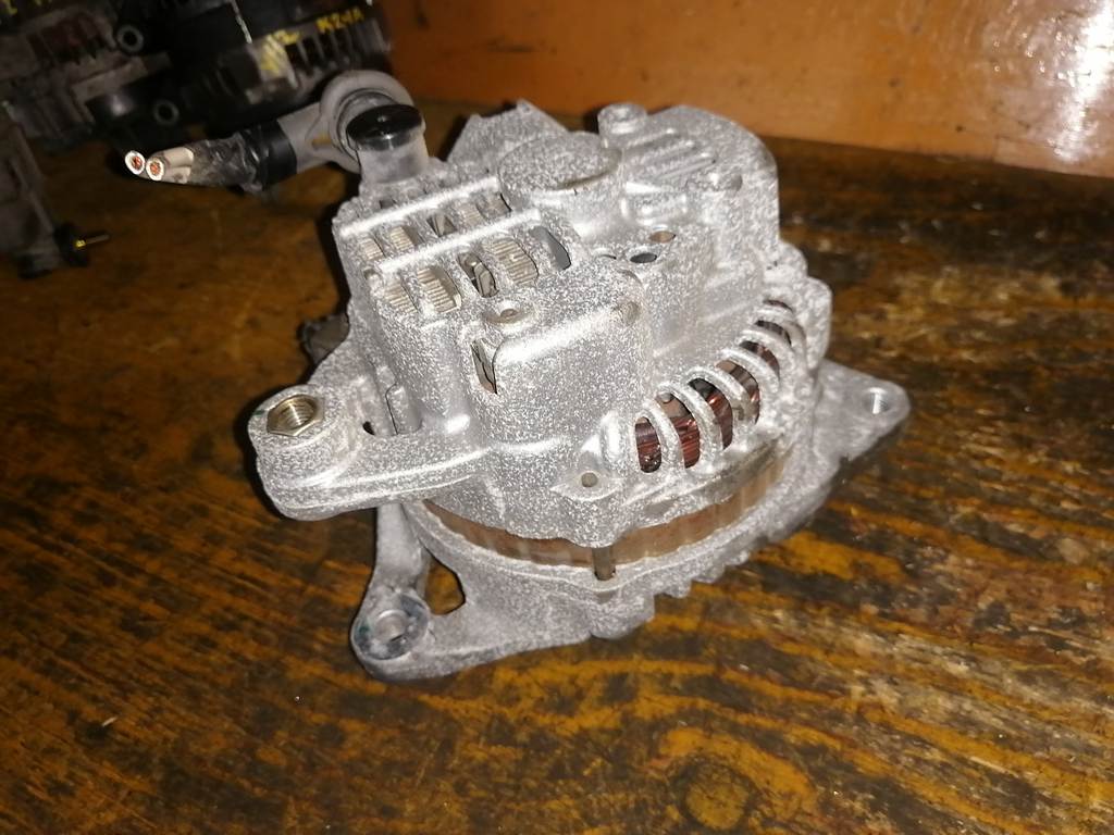 ZY-VE ГЕНЕРАТОР A2TC0091 Mazda Demio 4
