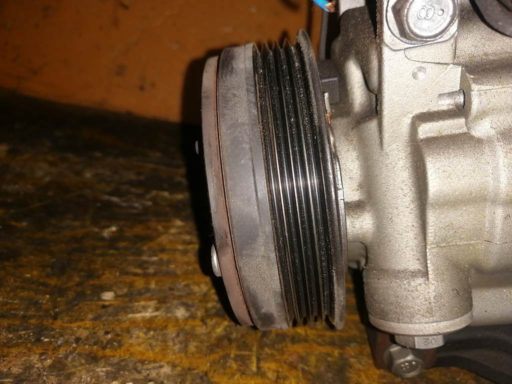 компрессор кондиционера Subaru Impreza 3
