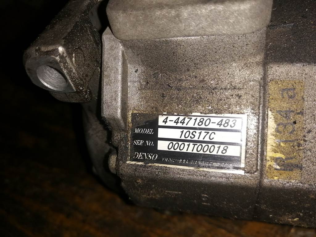 K24A КОМПРЕССОР КОНДИЦИОНЕРА 4-447180-493 Honda Element 1