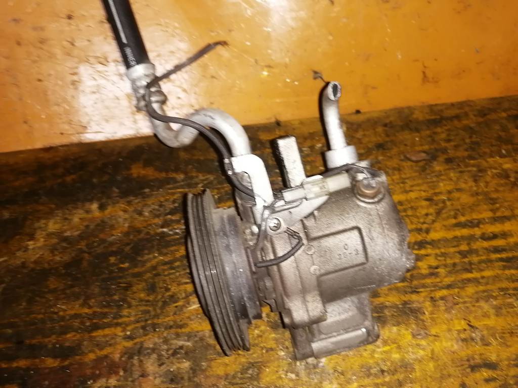 KF-VE КОМПРЕССОР КОНДИЦИОНЕРА 447260-5873 Daihatsu Tanto 4