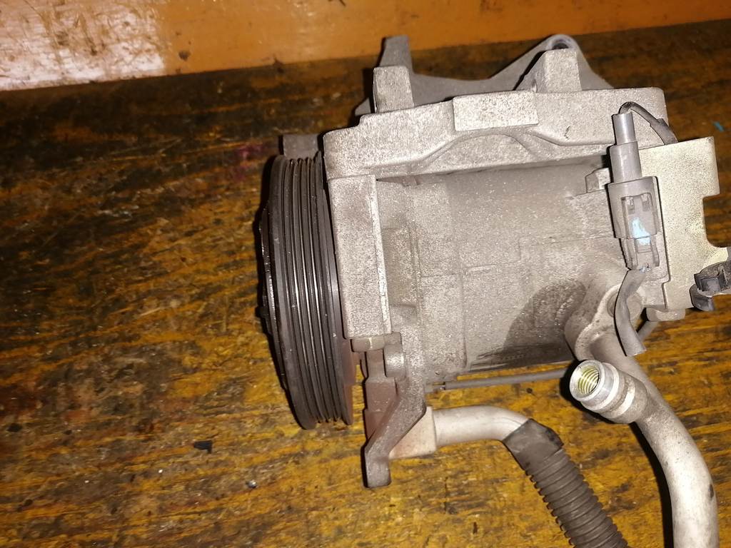 компрессор кондиционера Subaru Impreza 3